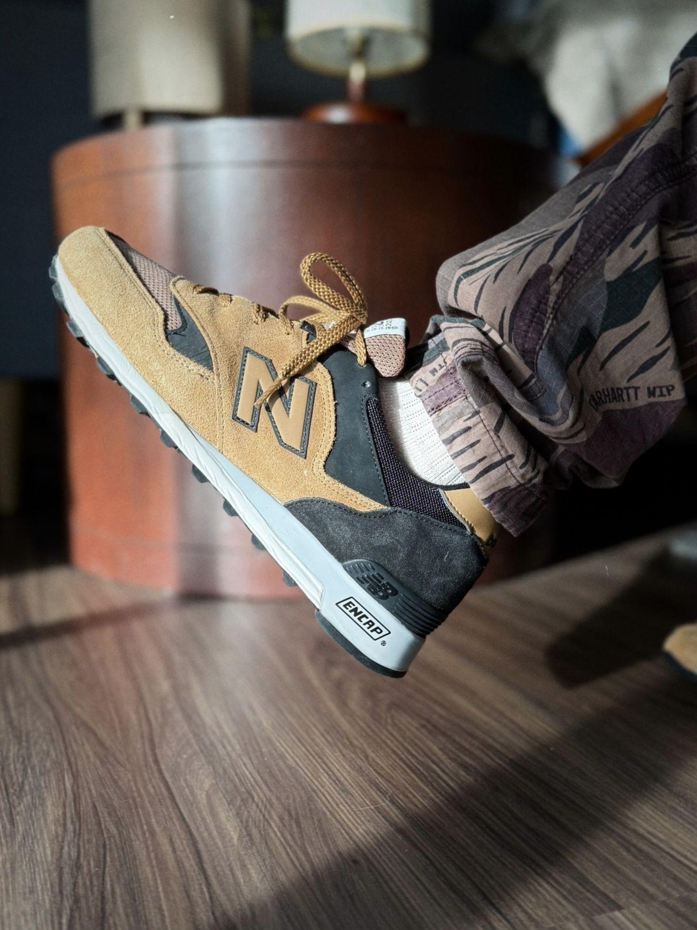 🦅 New Balance 577 棕黑撞色款 | 户外机能与复古跑鞋的硬核融合